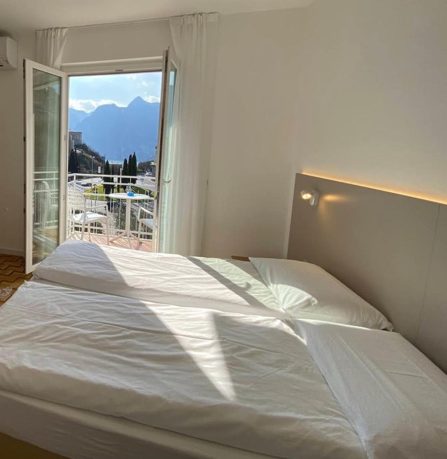 Albergo Garni Francesco Torbole Sul Garda Buitenkant foto