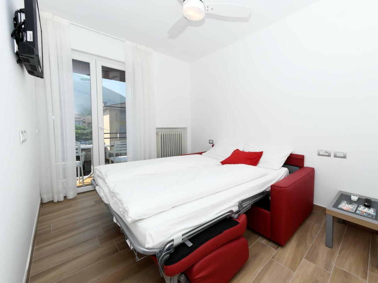 Albergo Garni Francesco Torbole Sul Garda Buitenkant foto